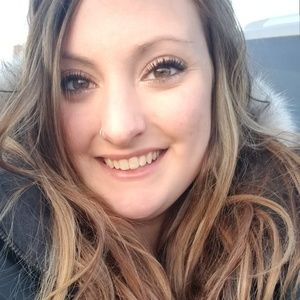 Meet your Posher, Leila